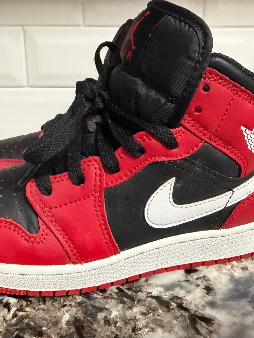Nike Air Jordans - Picture 7 of 11